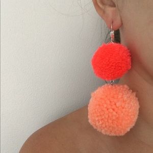 Pom earrings